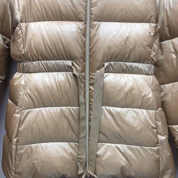 Herno Ultralight Nylon hooded down jacket - Picture 10 of 13